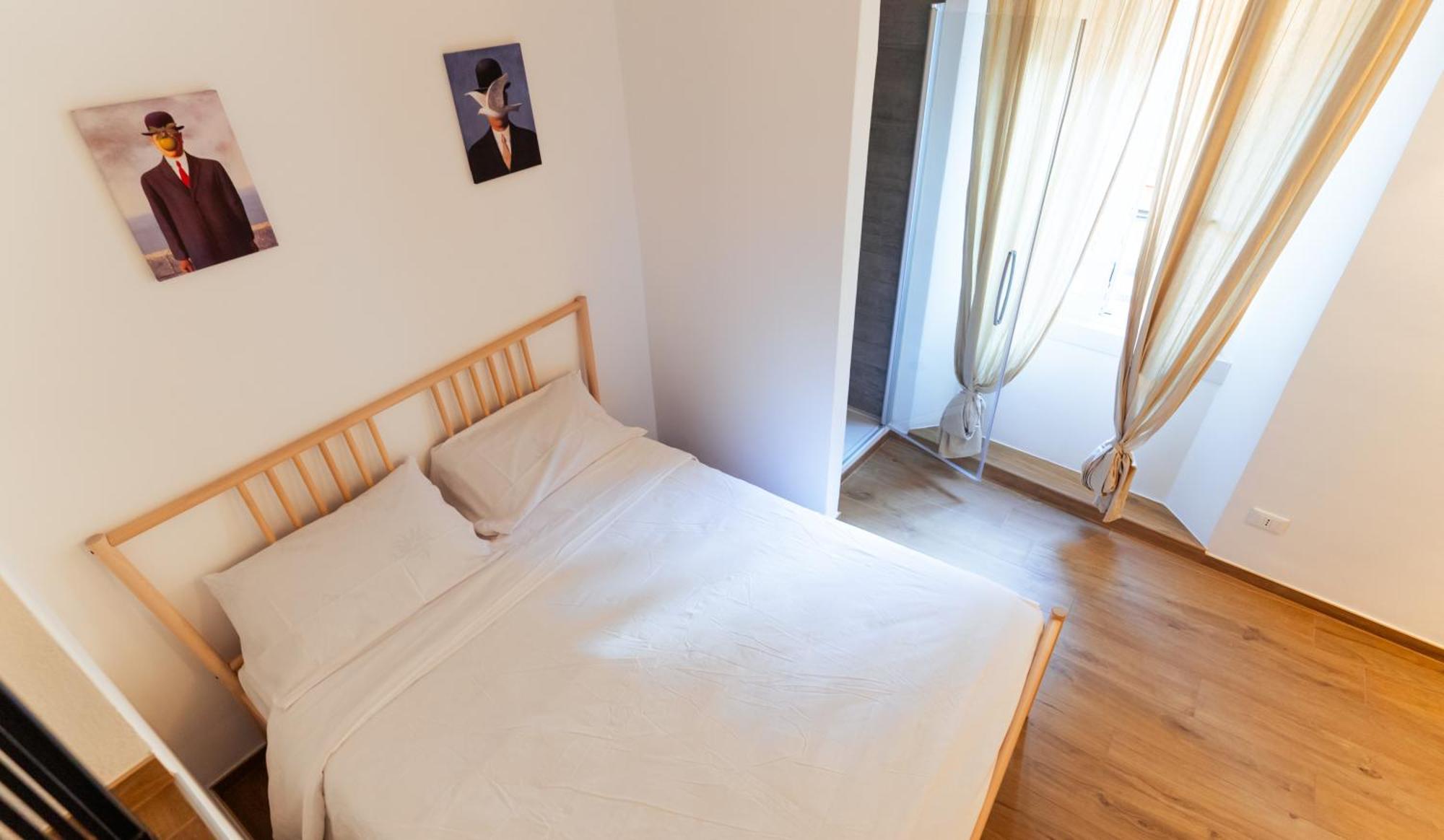 Exclusive Apartment - Magritte Style Lecco Exterior foto